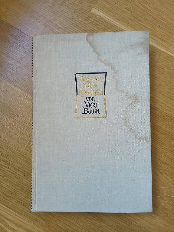Libri: Vicki Baum - Zwischenfall in Lohwinckel – Usato da Rikon im Tösstal venduto da johnny_00