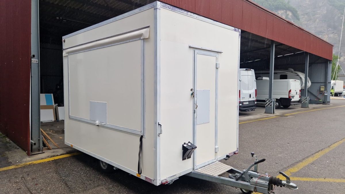 Wenk Rimorchi: Foodtruck/remorque – Usato da Noville venduto da Berlusconi55
