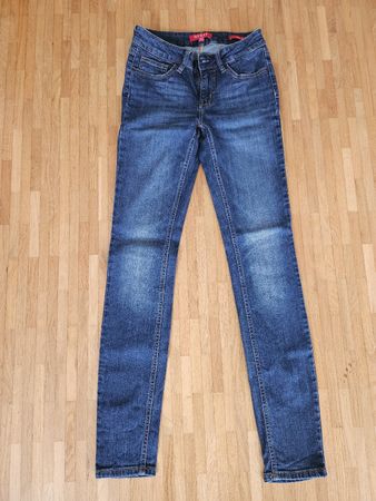 Guess Jeans, Skinny Mid, Gr. 26, Top Zustand, Damen
