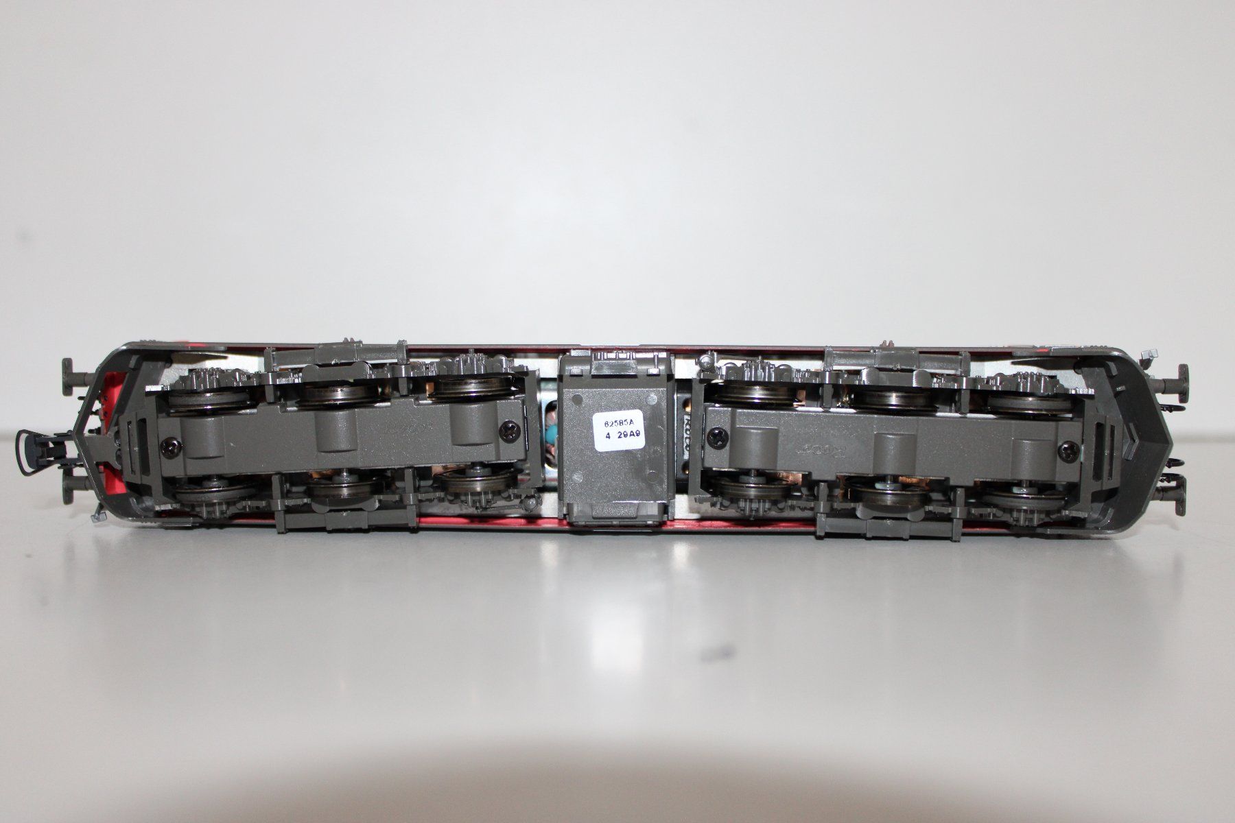 ROCO 62585 SBB CFF FFS E-Lok Ae 6/6 DC Analog H0 mit OVP (Gebraucht) in ...