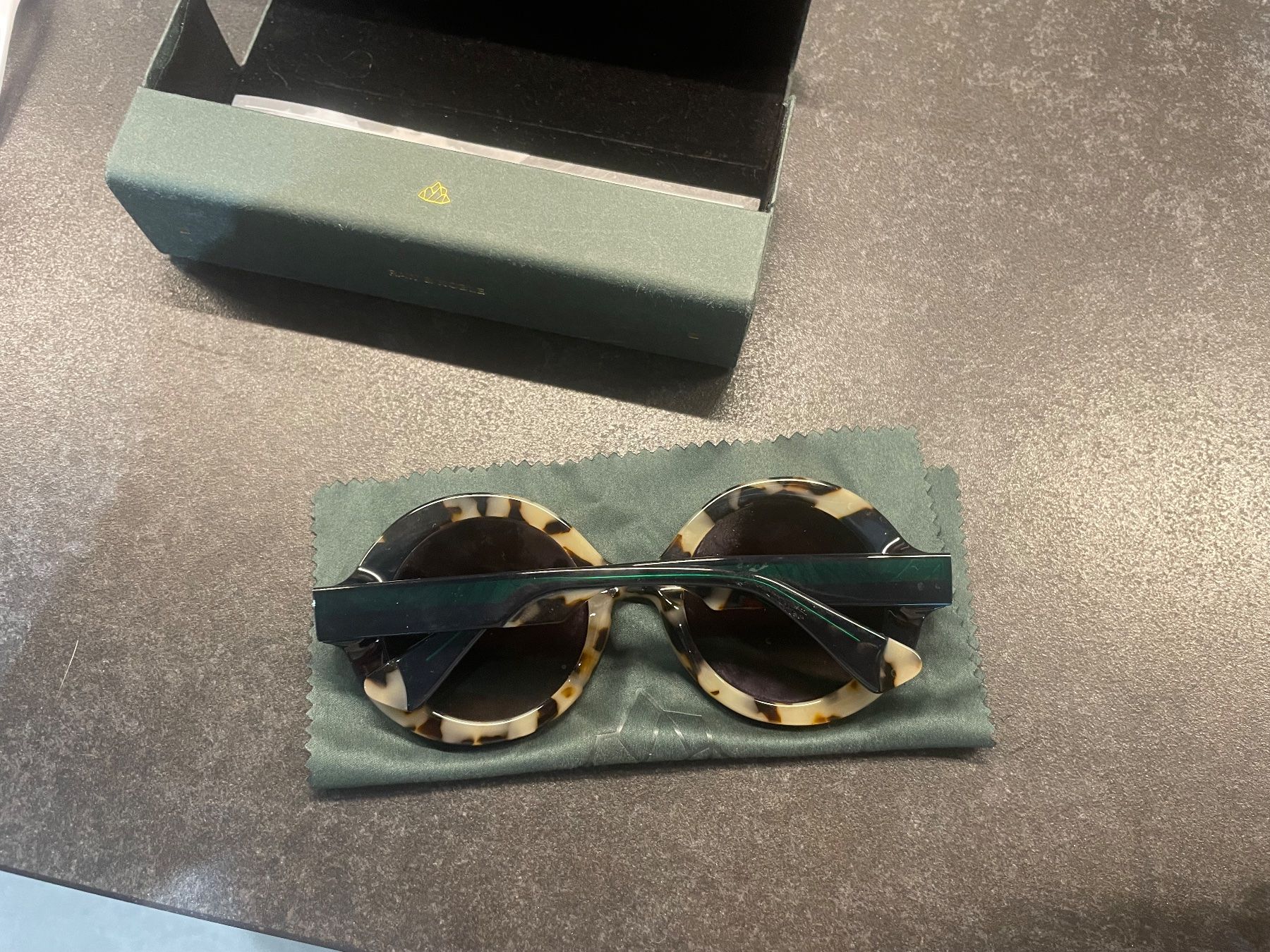 Occhiali & Lenti: EINSTOFFEN Sunglasses – Nuovo (secondo la descrizione) da Monnaz venduto da al_alexandra 2