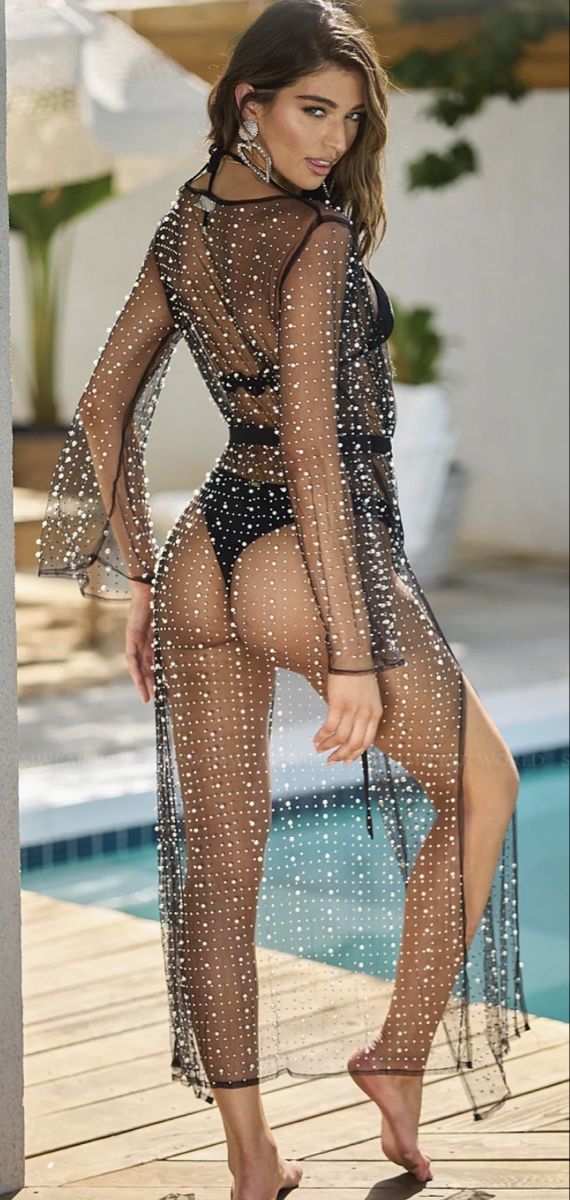 Costumi da bagno & Bikini: Beach bunny bikini cover up  – Usato da Melide venduto da Nikola-123 2