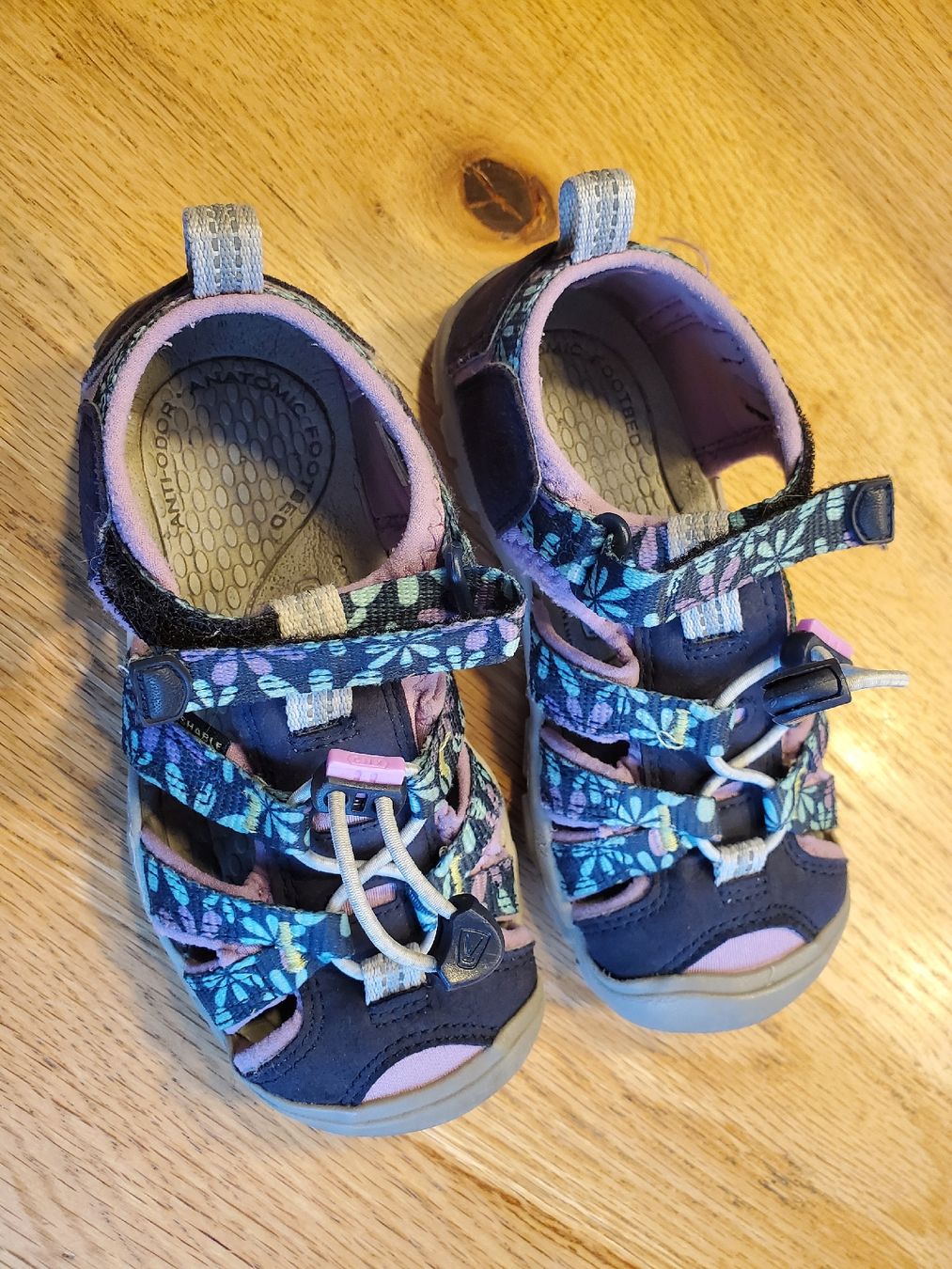 Keen Scarpe per ragazze: Keen CNX Sandalen 29 – Usato da Näfels venduto da Mila0712 1