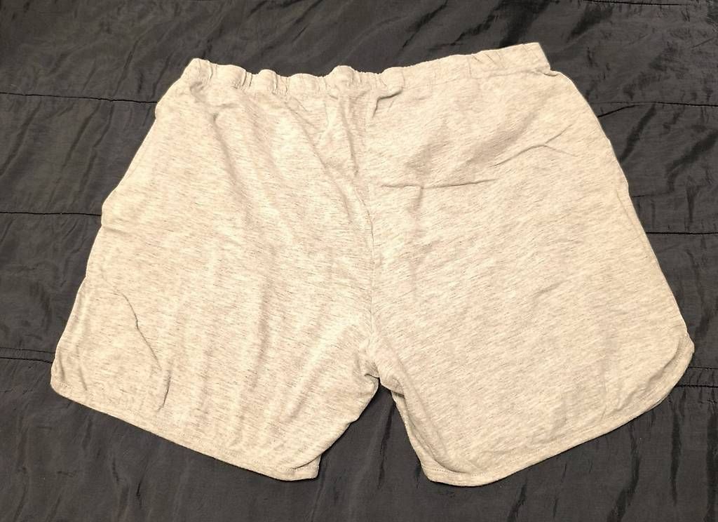 Pantaloni: Shorts kurz Gr. XL – Usato da Wädenswil venduto da Cpaco