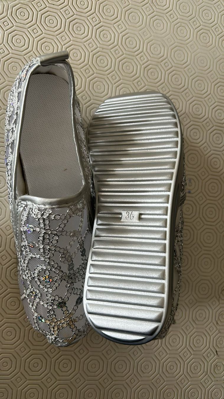 Scarpe da donna: Scarpe argento semitrasparenti n.36 nuove – Nuovo (secondo la descrizione) da Melano venduto da H-Sara 2