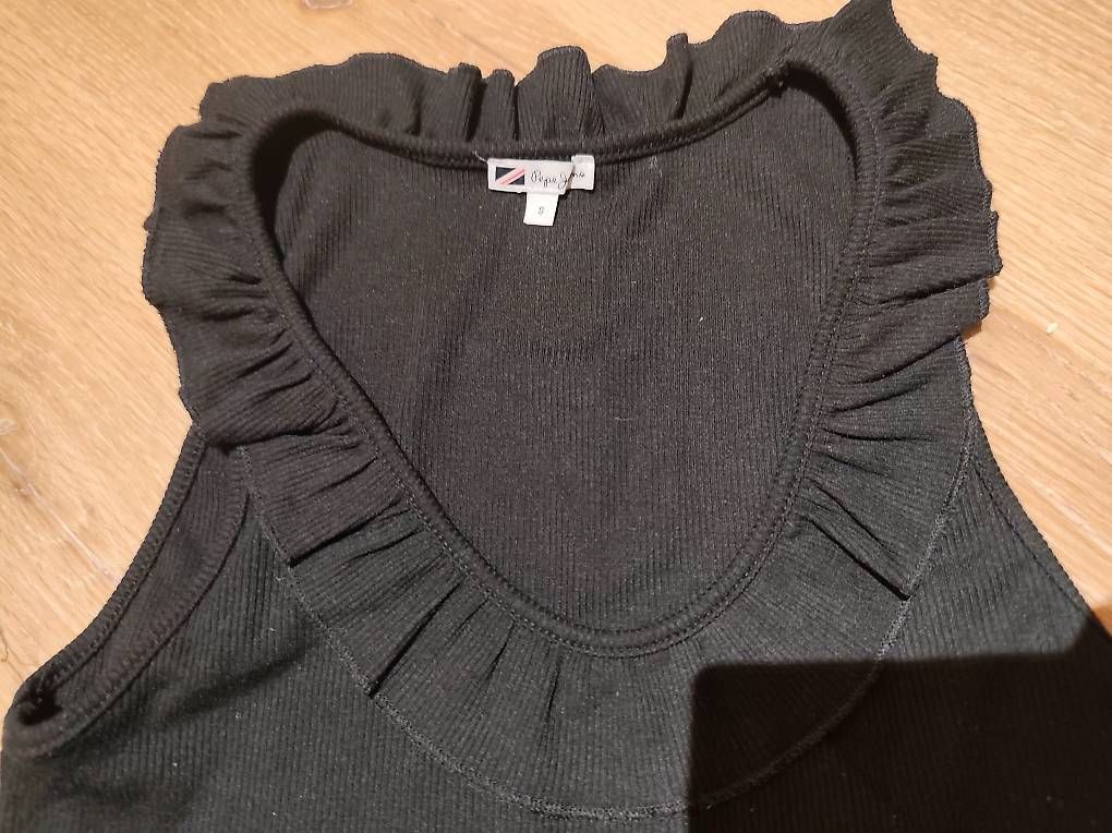 Lotti di vestiti: Kleiderpaket XS S – Usato da Schangnau venduto da boedi02 1