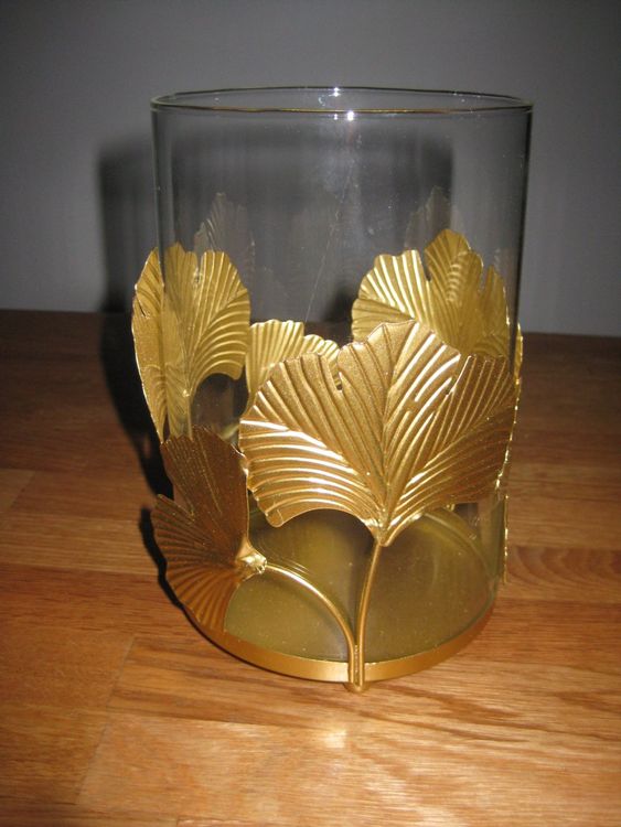 Schönes Glas Teelicht mit Gingko Blätter | Kaufen auf Ricardo