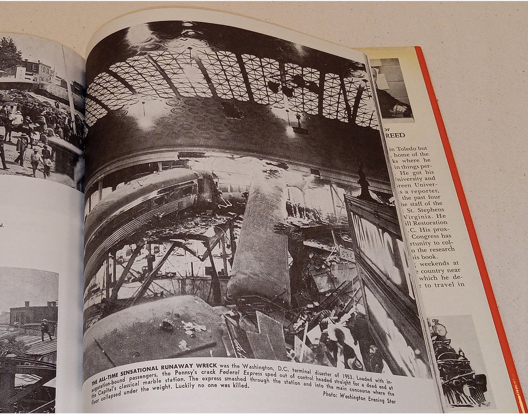 Libri: TRAIN WRECKS  by Robert C. Reed  1968 – Usato da Hätzingen venduto da memory-lane 5