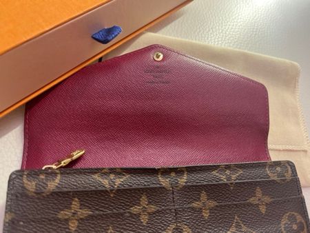 Louis Vuitton Sarah authentique  et magnifique 🤩