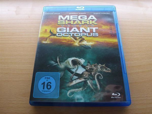 Tutti i DVDs: Mega Shark versus Giant Octopus – Usato da Hombrechtikon venduto da Maloev17