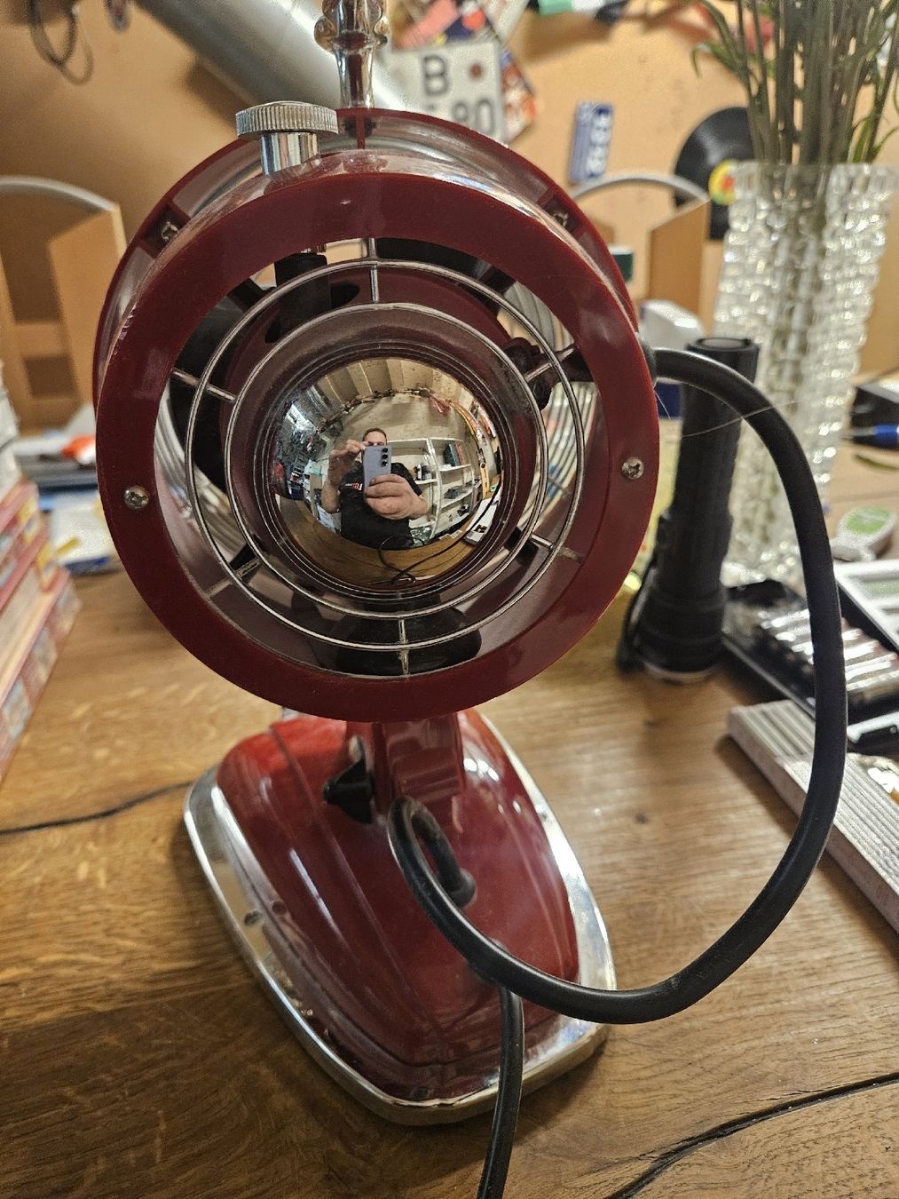 Ventilatori: Retro Tischventilator (D) – Usato da Rorschach venduto da TimelessTrading 2