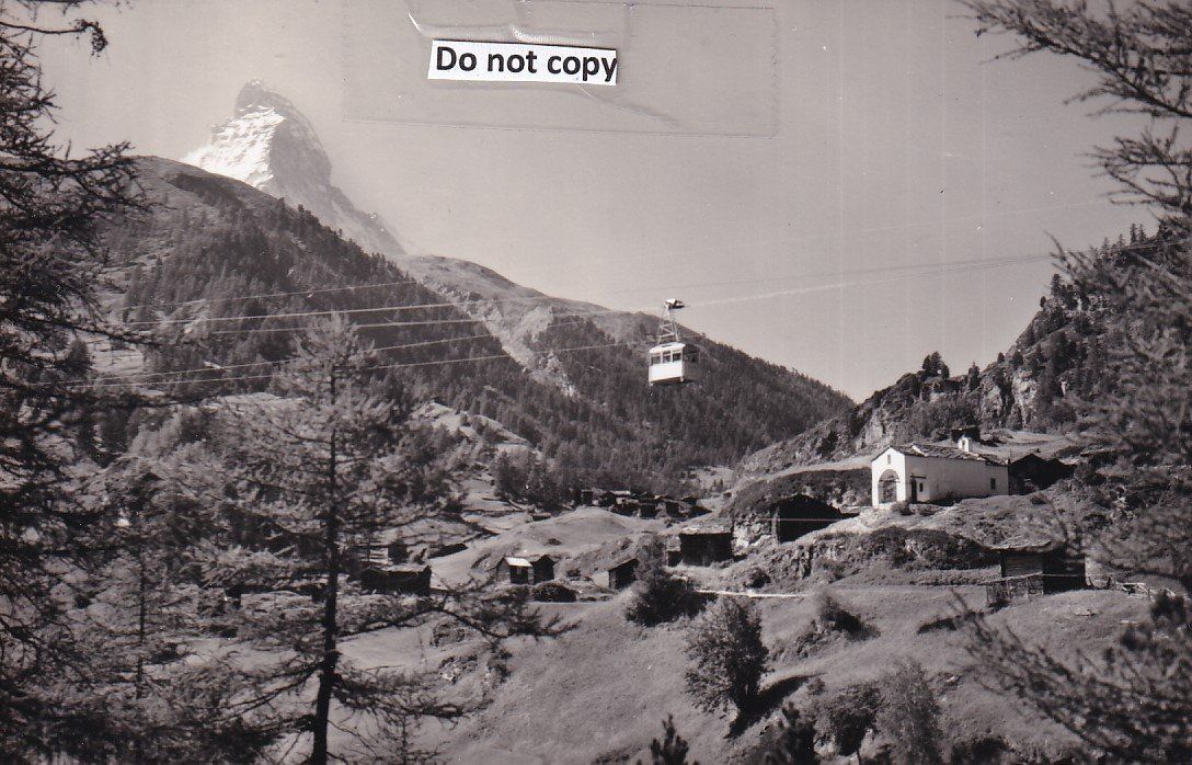 Cartoline postali: Zermatt  VS  -   Schwarzsee Luftseilbahn mit Blatten-Kapelle – Usato da Brig venduto da Valcards54