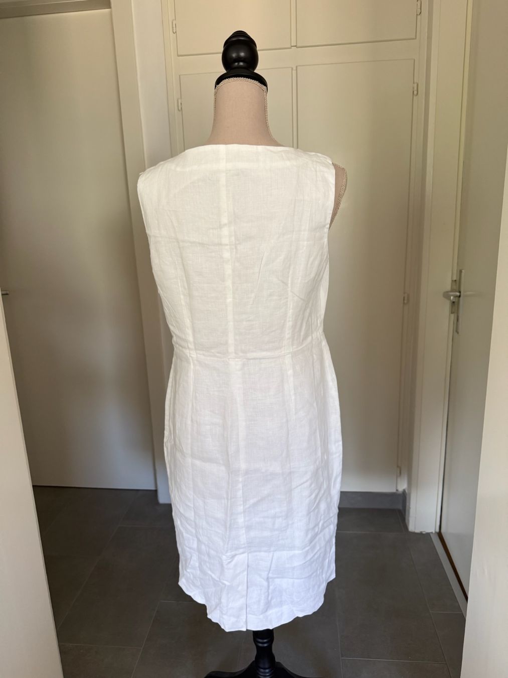 Manor Vestiti: Manor - robe - Lin -  40 – Usato da Sion venduto da accroshoes 2