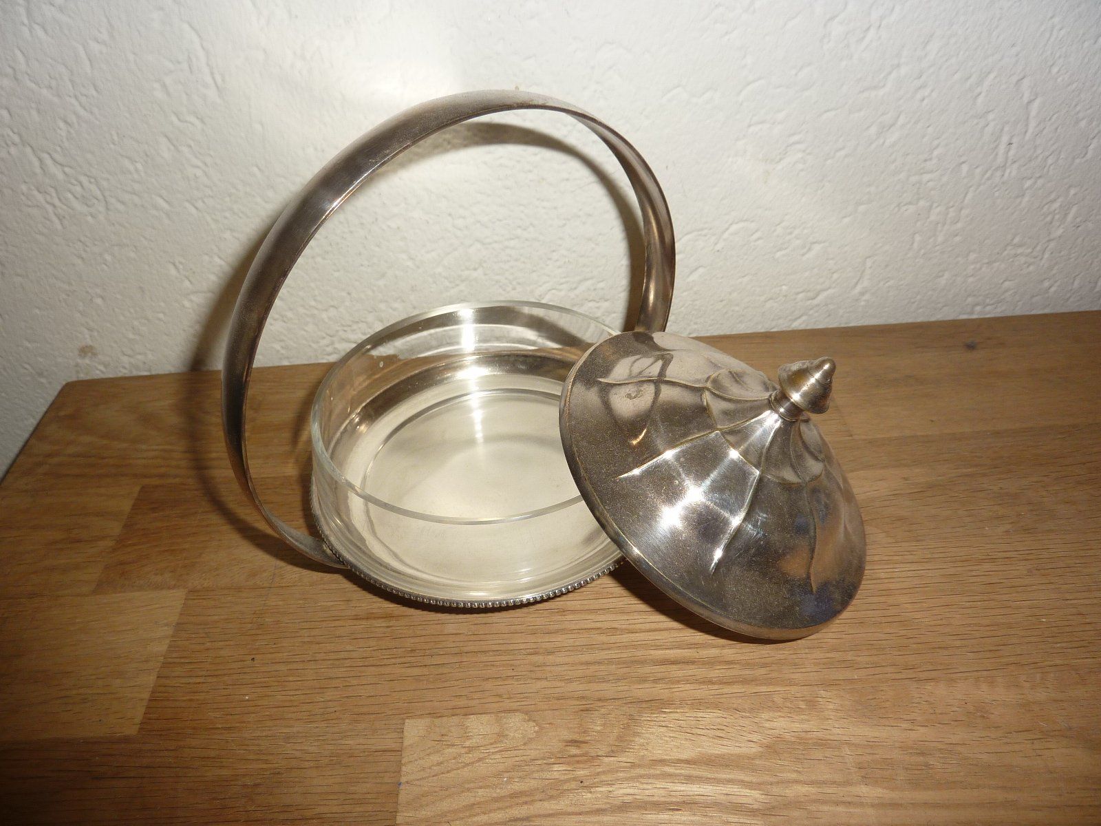 Schalen: Glasschale Silberträger und Silberdeckel Durchmesser 11cm – Gebraucht aus Hochfelden von swissice 1