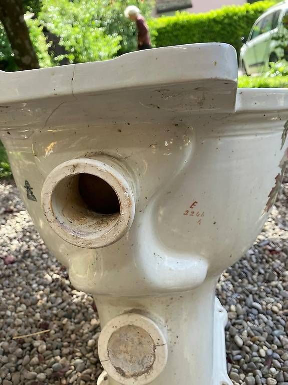 Sabbiera per bambini: Décoratif une ancienne cuvette de WC  – Usato da Genève venduto da chr_8ncs 4