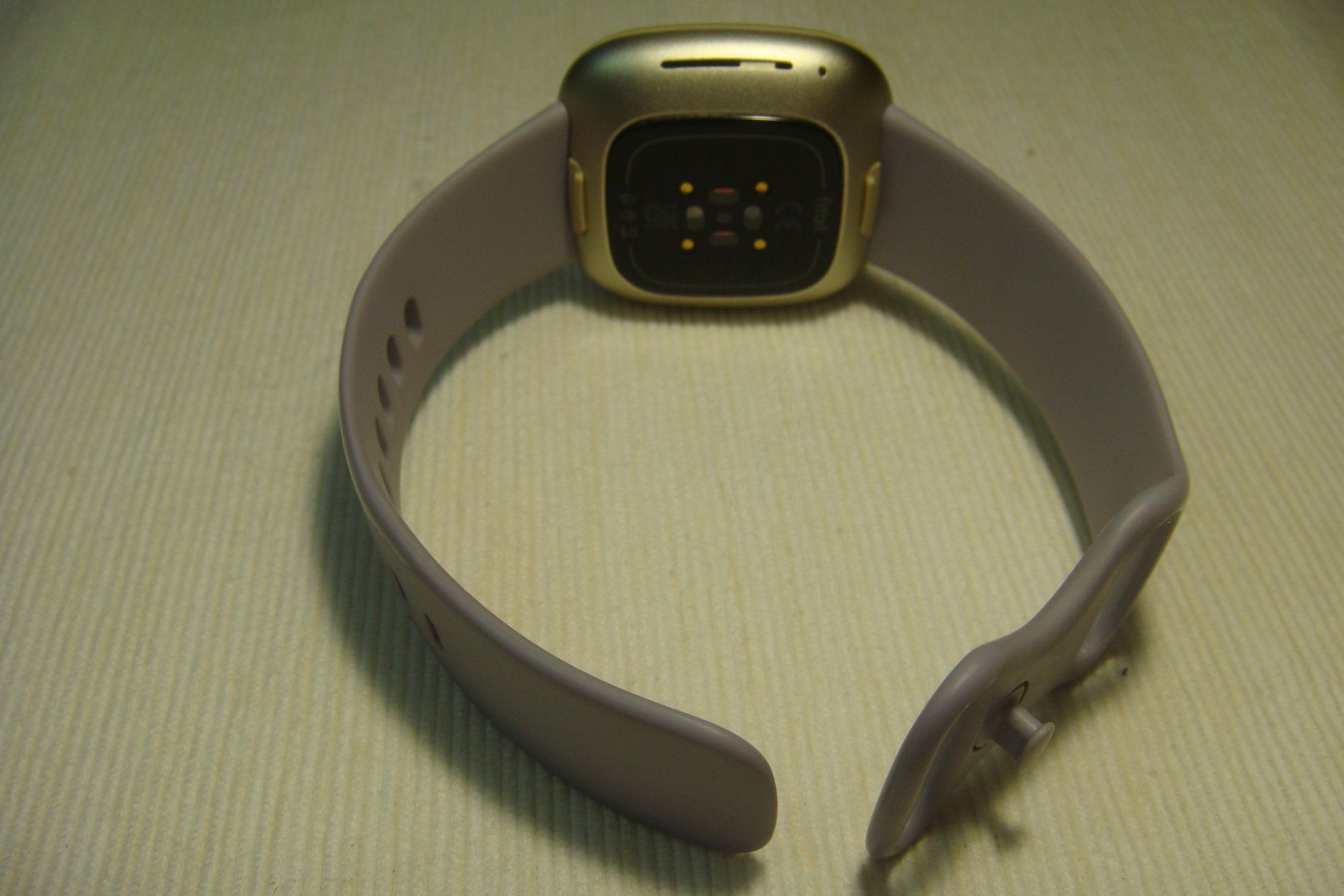 Fitbit Smartwatch: Smartwatch Fitbit – D'occasion à Emmenbrücke par kuhn4951 7