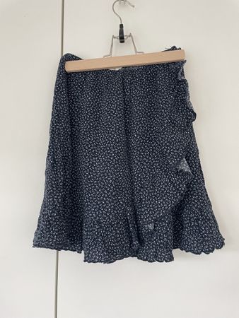 brandy melville skirt
