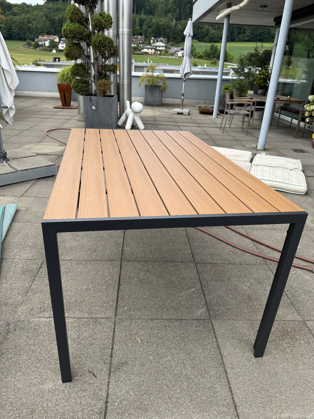 Tische: Gartentisch neu – Neu (gemäss Beschreibung) aus Abtwil SG von Hair2006