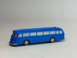 EB- Wiking Mercedes O 6600 unverglast himmelblau
