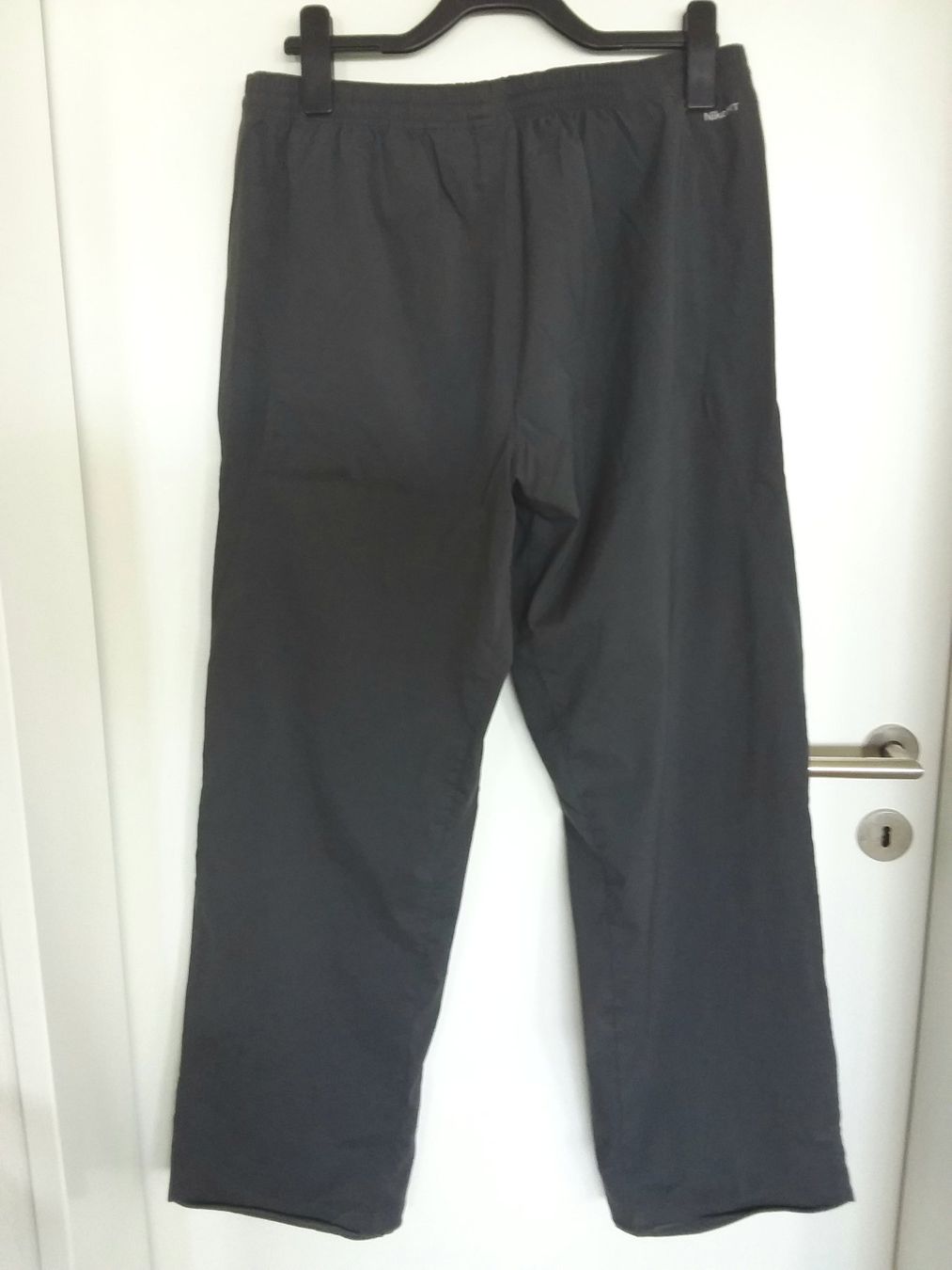 Nike Pantaloni: NIKE Freizeithose Gr 52/54 – Usato da Immensee venduto da Btrutmann 1