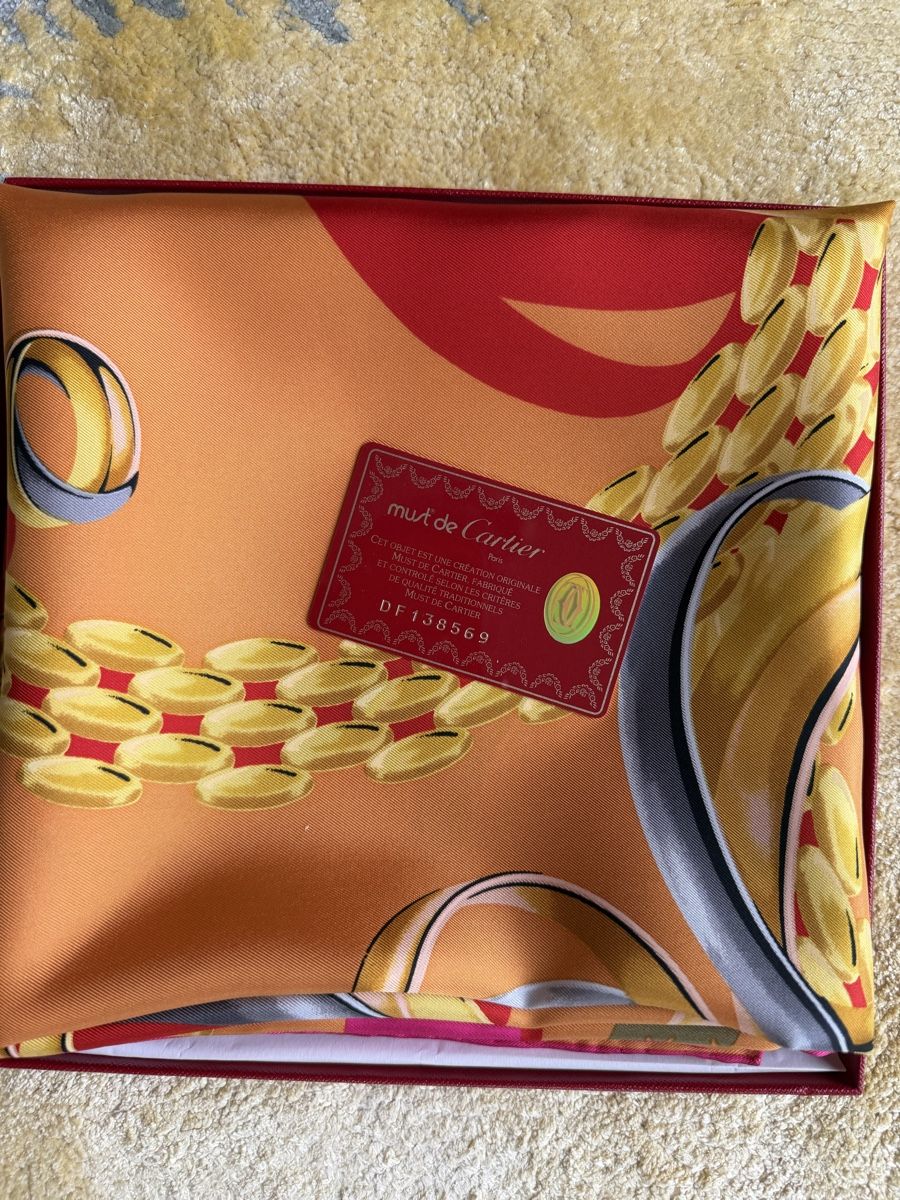 Cartier Foulards, Tücher & Schals: Seidentuch Cartier, new – Neu (gemäss Beschreibung) aus Zumikon von DamenFashionShop 3