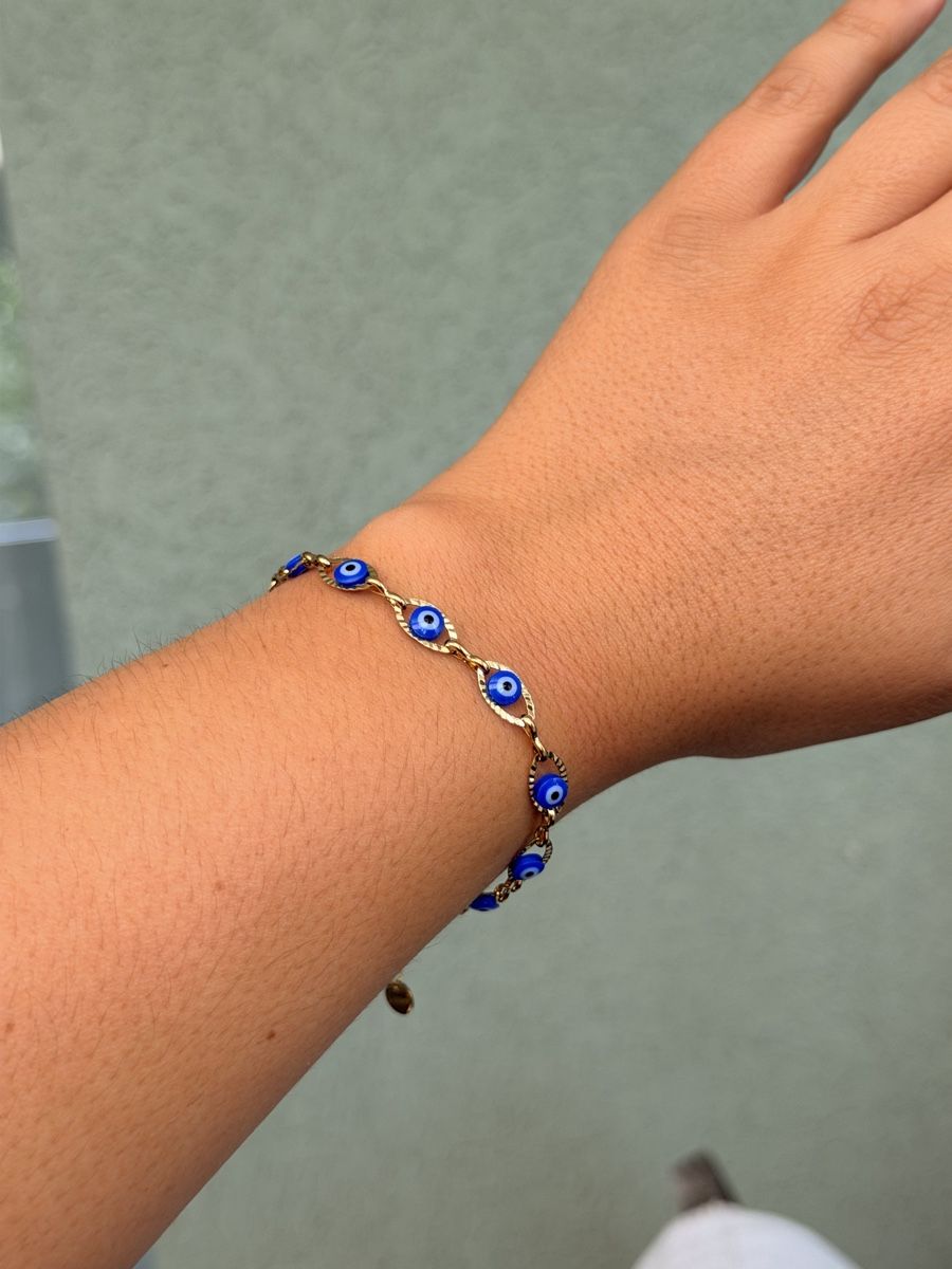 Bracciali & Braccialetti: Bracelet œil bleu en acier inoxydable  – Nuovo e nell'imballaggio originale da Le Lignon venduto da Ana2831