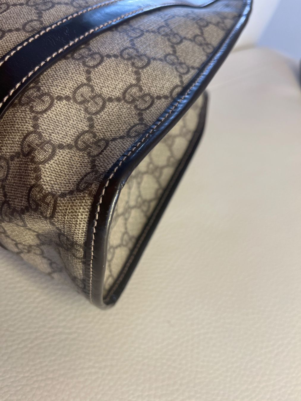 Gucci Sacs femmes: Gucci Joy Médium Shoulder Bag – D'occasion à Sugiez par Vuitton_for_life 3