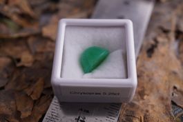 Chrysopras 5.25ct  ab 1.-   Edelstein    Räumung