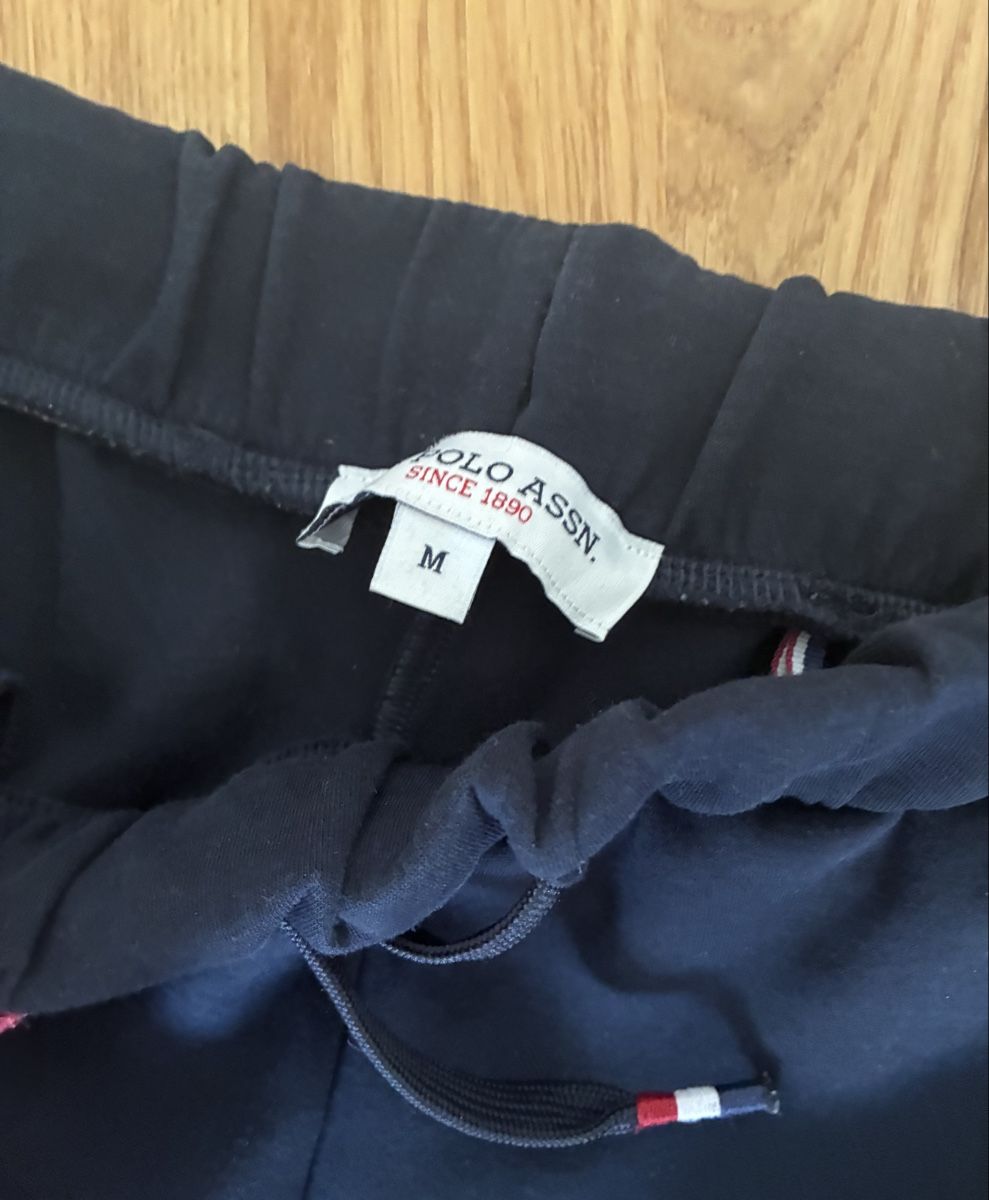 US Polo Pantaloni: U.S. Polo Assn. Jogginghose – Nuovo (secondo la descrizione) da Zollikon venduto da vivienneberger 2