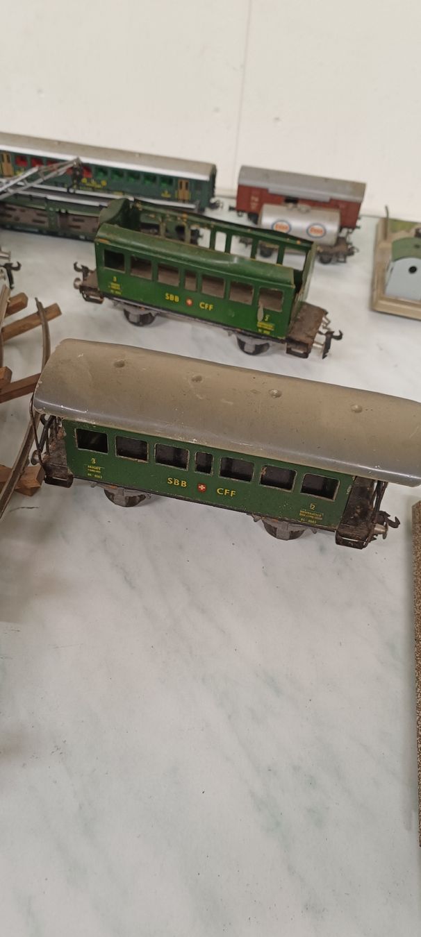 Modellini di ferrovie: Eisenbahn Zubehör  – Usato da Pfäffikon ZH venduto da K-V-M 2