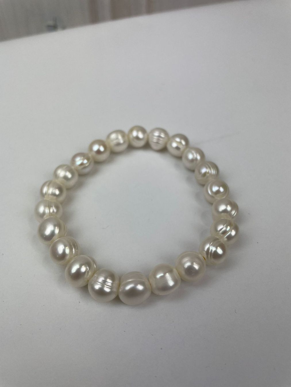 Armbänder & -reifen: Perlenarmband, Süsswasserperlen, ca. 9-10 mm – Neu und originalverpackt aus Wängi von LiqKojote 2