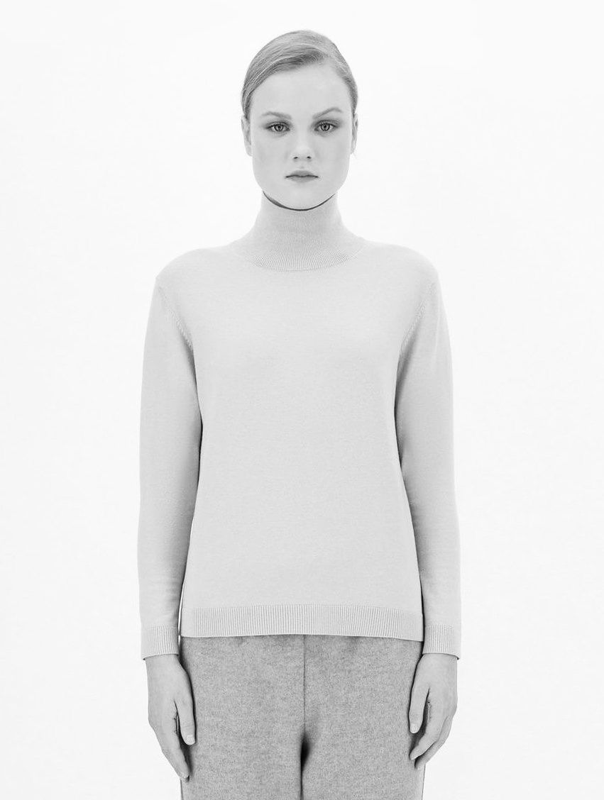 Max Mara Maglioni & Felpe: Max Mara Weekend Turtle Neck Pulli JUST Seide Mix marine M – Nuovo e nell'imballaggio originale da Zürich venduto da rar_b2y9 2