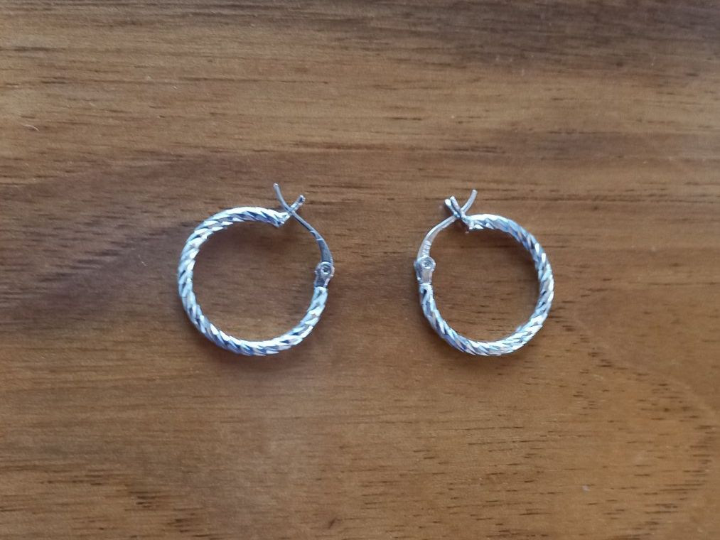 Ohrringe & -stecker: 2 Creolen Silber 925 Ohrhänger 0,7g Stk – Neu und originalverpackt aus Winistorf von acreativ4 1