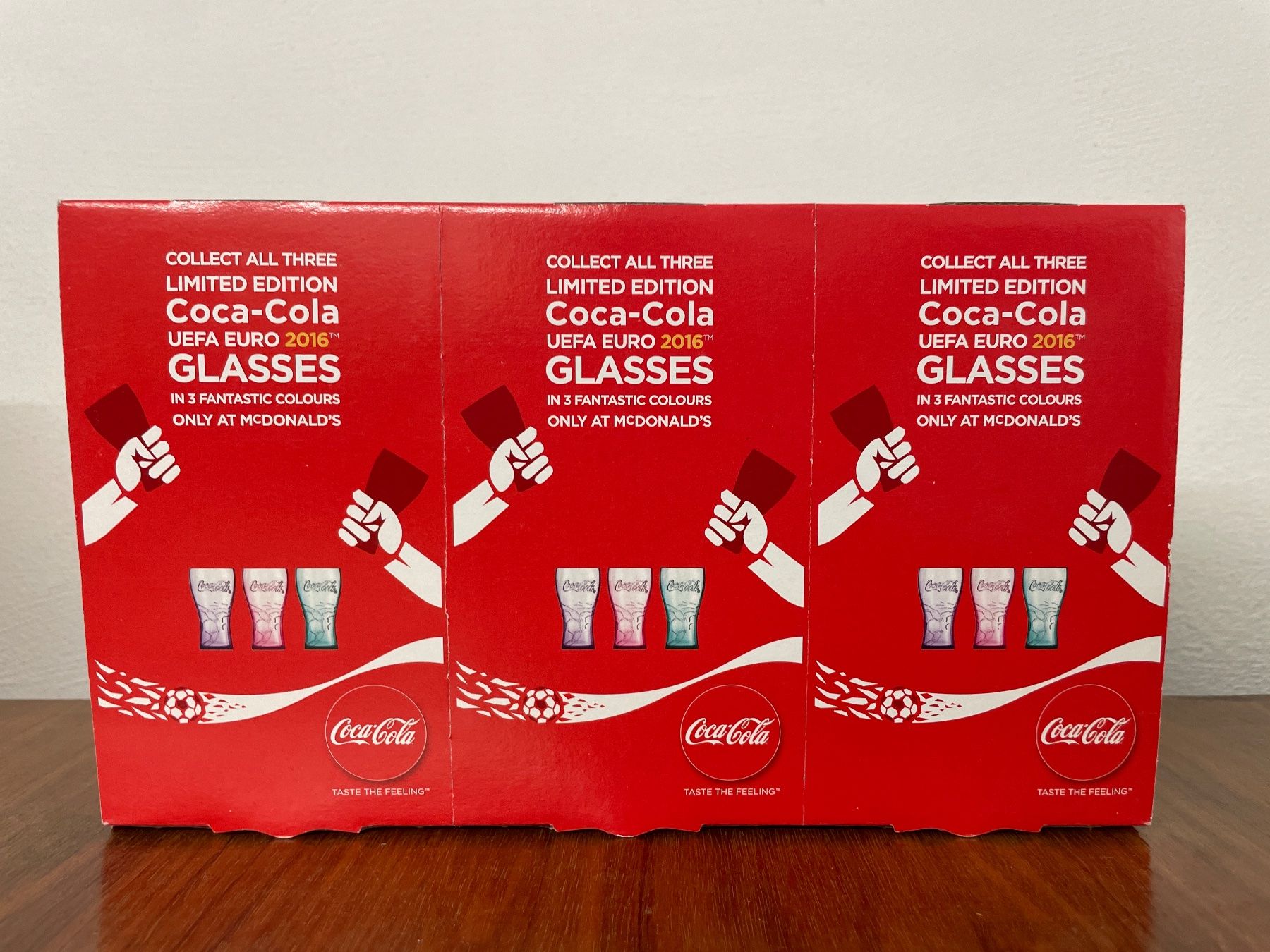 Coca-Cola Bicchieri: 3 x COCA COLA Limited Edition 2016 Glasses "Purple" – Nuovo e nell'imballaggio originale da Frasnacht venduto da GracyStore 1