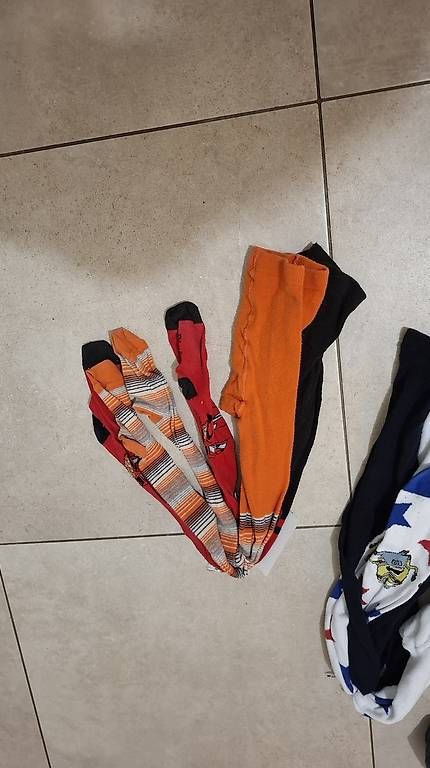 Collant & Leggings: Lot pull/collants hiver – Usato da Essertes venduto da ast_mk5t 1