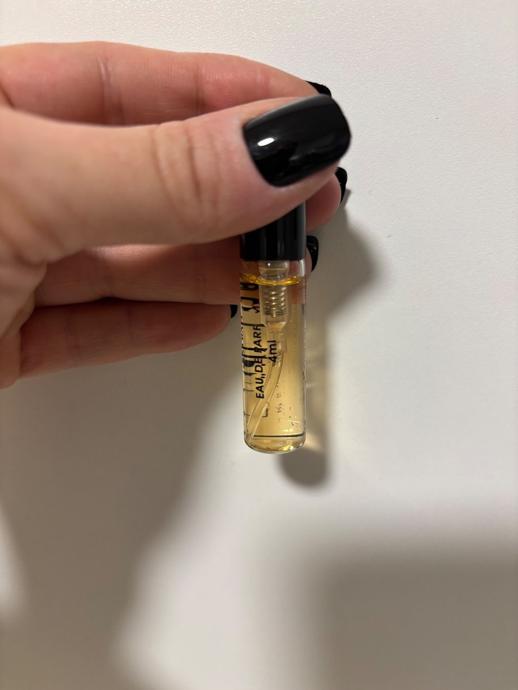 Lattafa Profumi & Eau de Toilette: Lattafa Fakhar Extrait EDP 4ml. Neu – Nuovo e nell'imballaggio originale da Zürich venduto da deruja 1