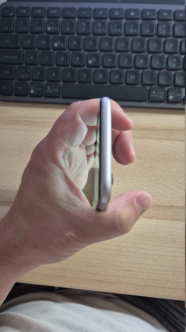 Apple Portables: iPhone 6S 2565 – Défectueux à Münchenbuchsee par MV_Solutions 3
