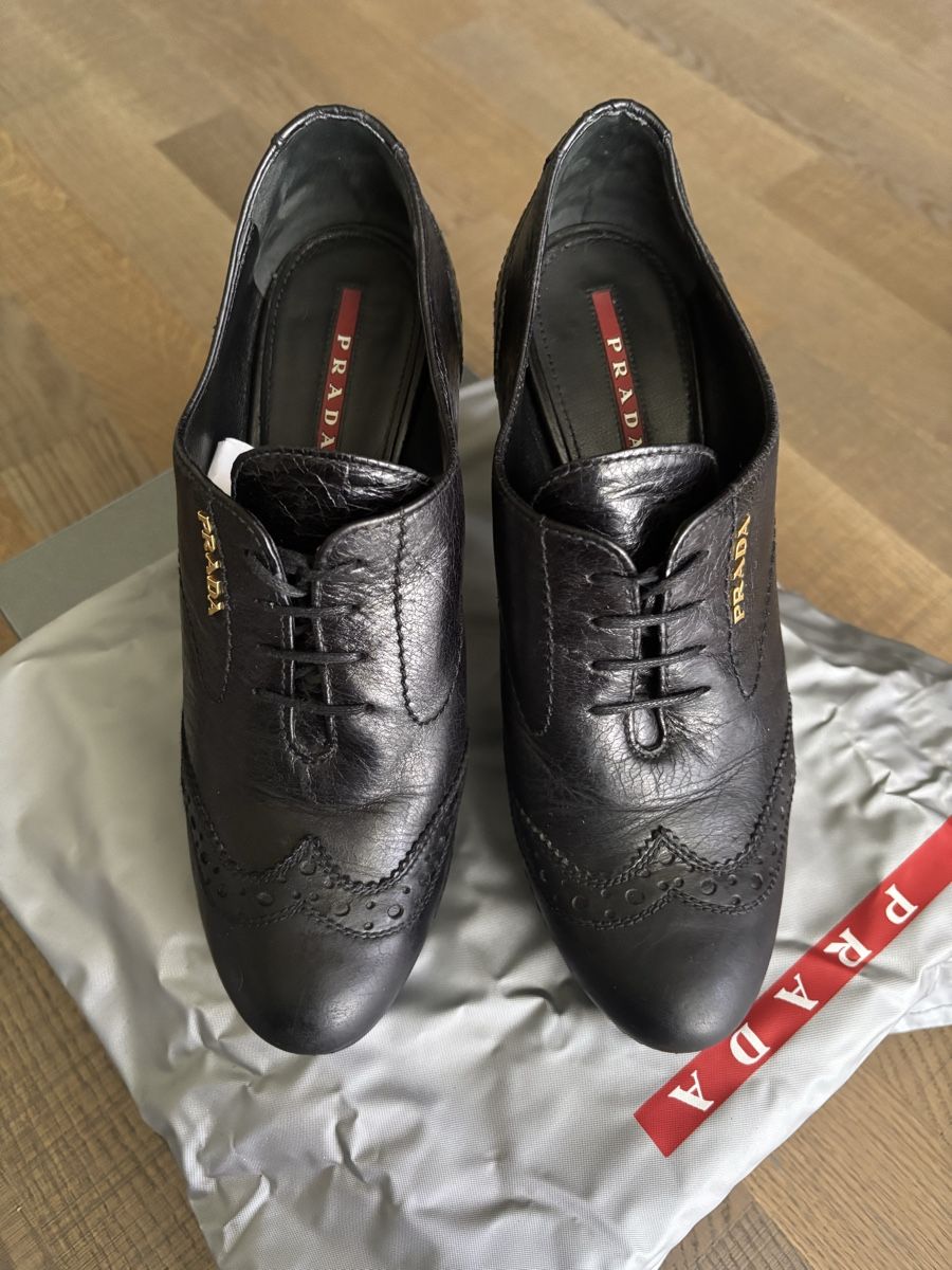 Prada Chaussures femmes: Schuhen – D'occasion à Wichtrach par oem_7glc 2
