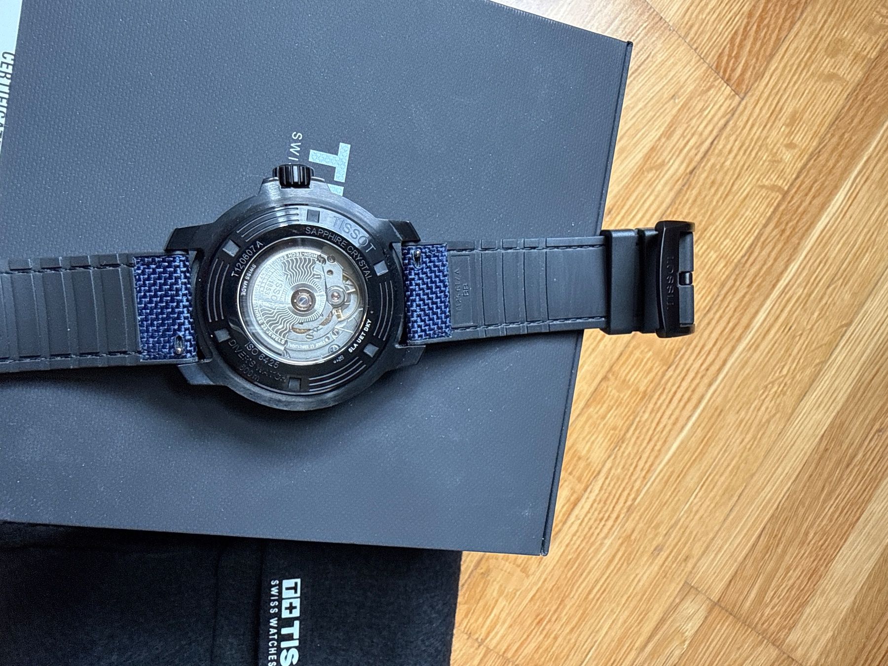 Tissot Orologi: Tissot Seastar 1000 – Nuovo (secondo la descrizione) da Schlieren venduto da Limmat17 4