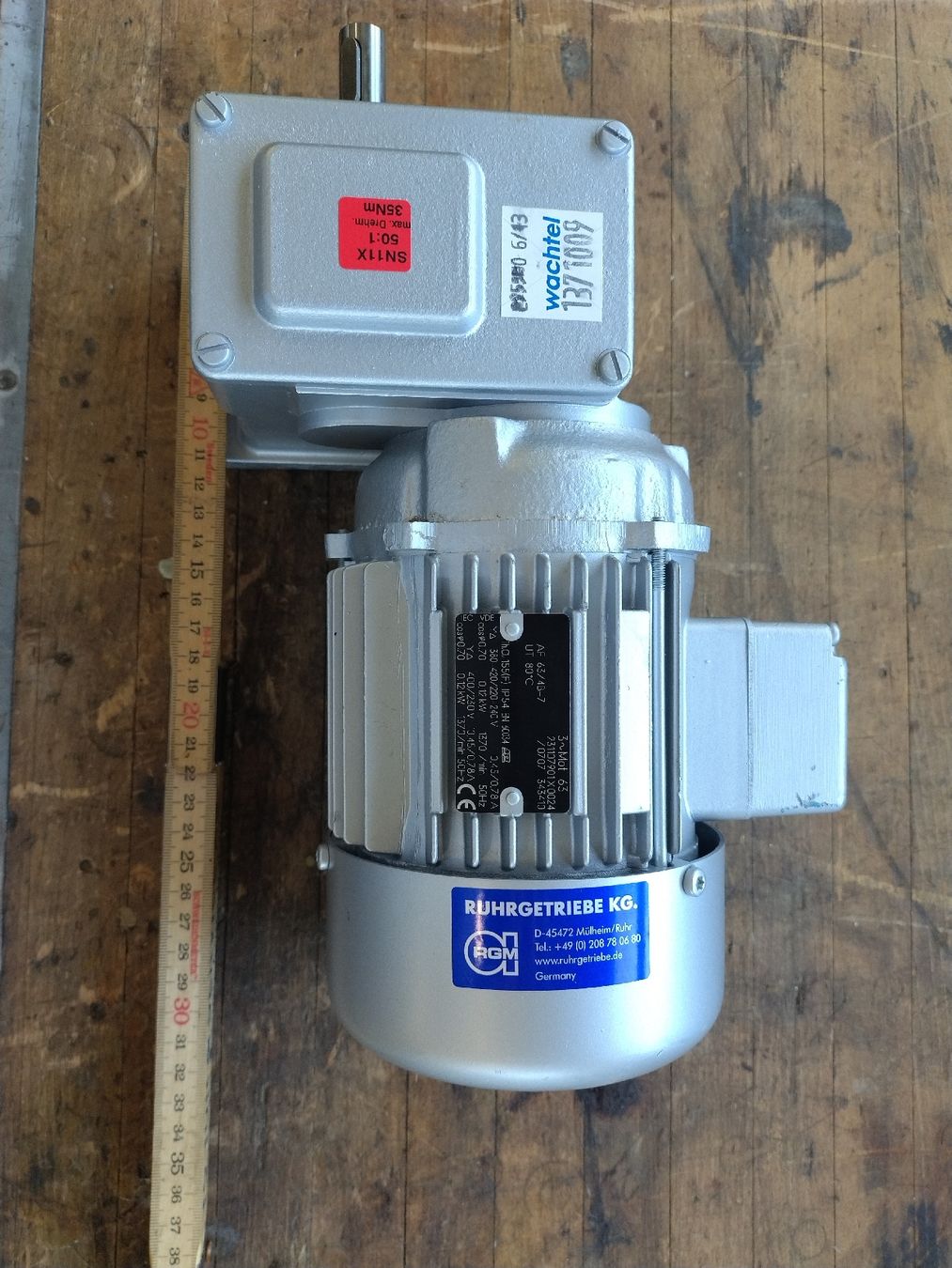 Motori: 0,12KW Getriebemotor  – Nuovo e nell'imballaggio originale da Brüttisellen venduto da Grorbas