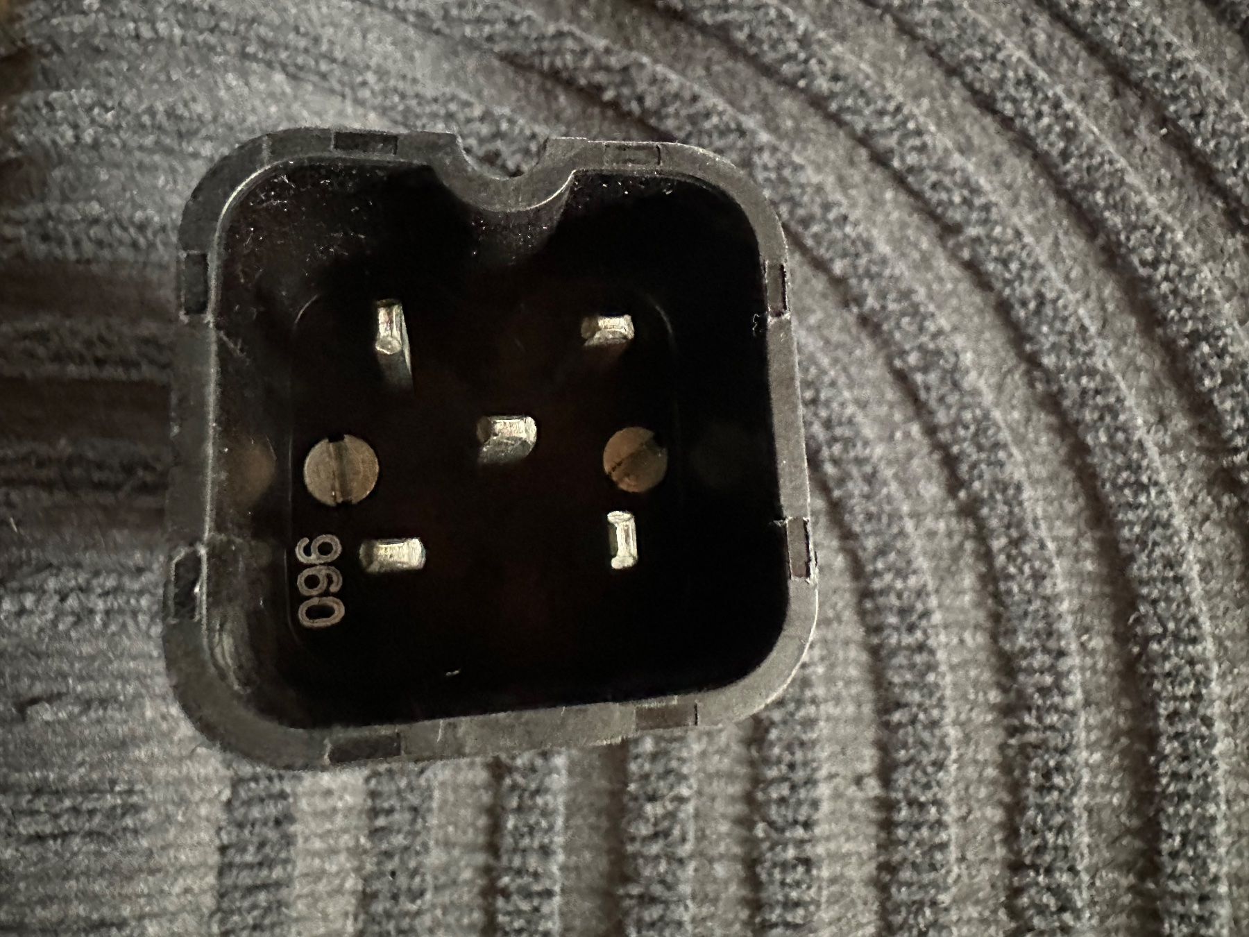 Spine: Stecker J 15 5 polig – Usato da Huttwil venduto da Bolpa 2