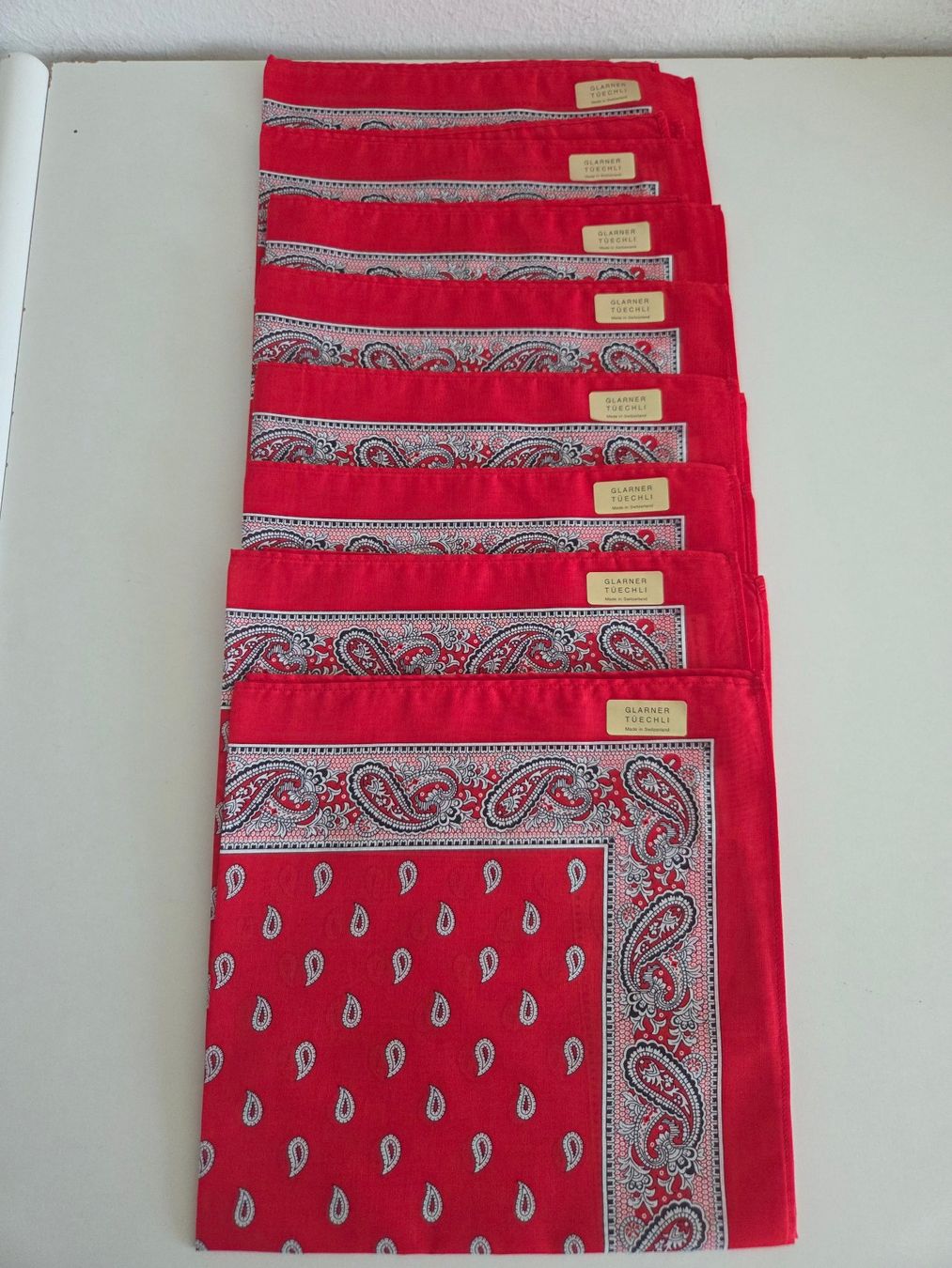 Foulards, Tücher & Schals: GLARNER TUECHLI NEU – Neu und originalverpackt aus Oberrieden von Smart570 1