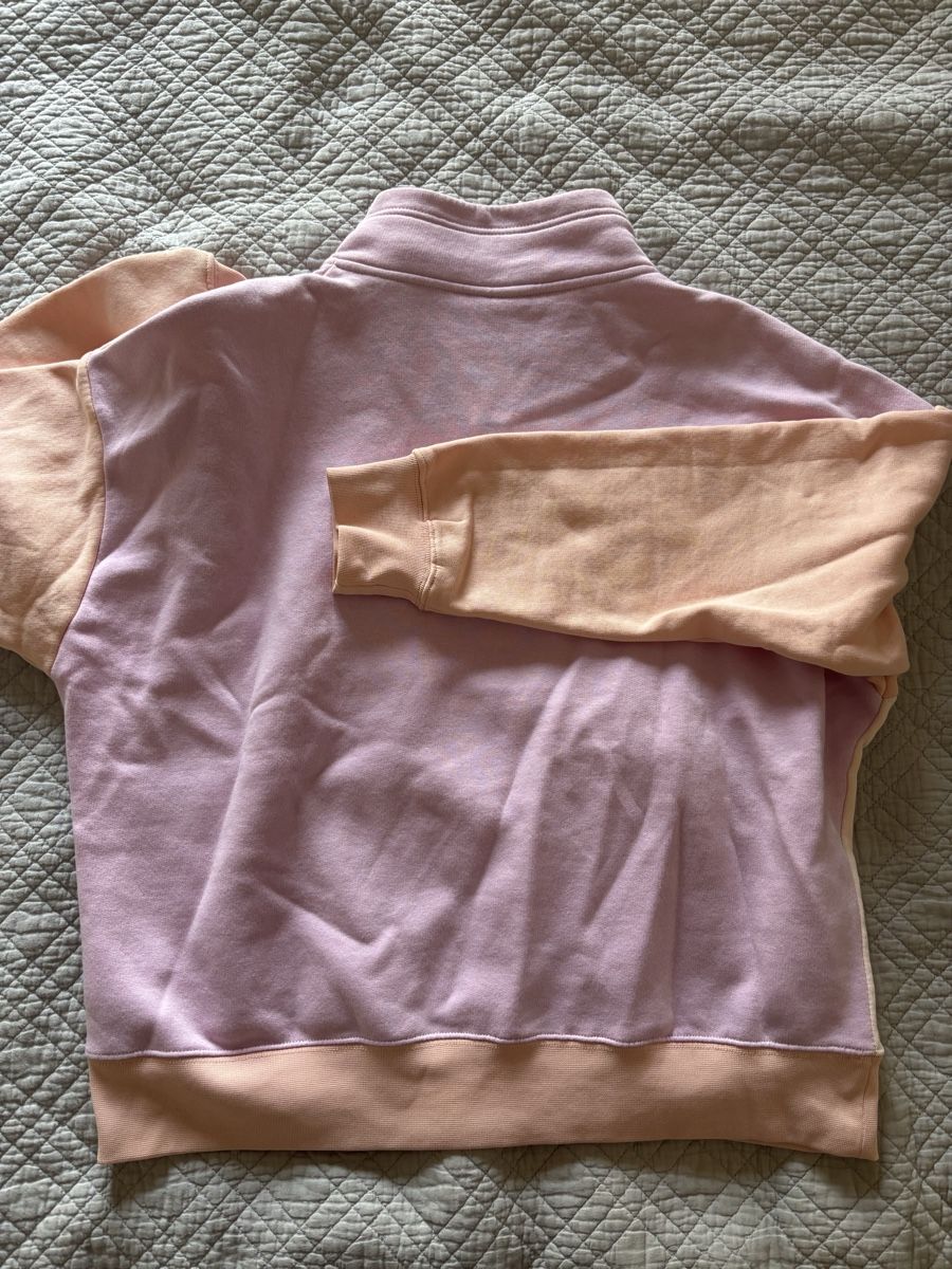Nike Maglioni & Felpe: Sweat-shirt Nike Vintage  – Usato da Lausanne venduto da shabnam.t 5