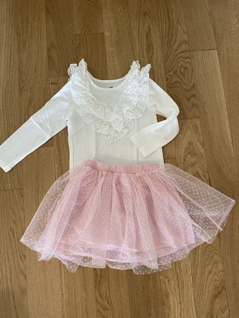 Diverse Kleider oder Sets Mädchen, 104