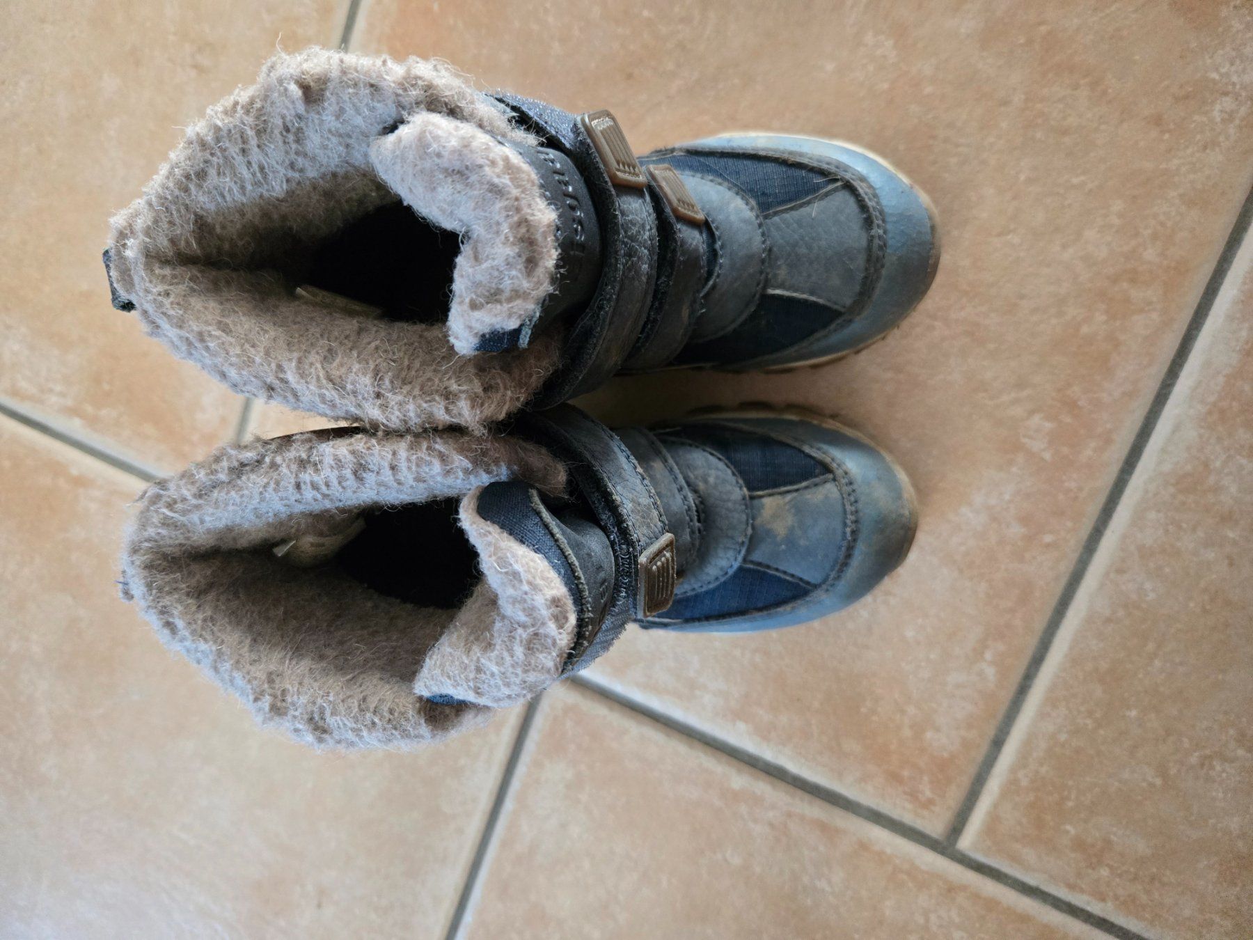 Bisgaard Schuhe für Jungen: Winterstiefel Bisgaard grösse 28 – Gebraucht aus Benglen von diala 2