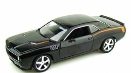 PLYMOUTH CUDA CONCEPT BLACK 1:18 HIGHWAY