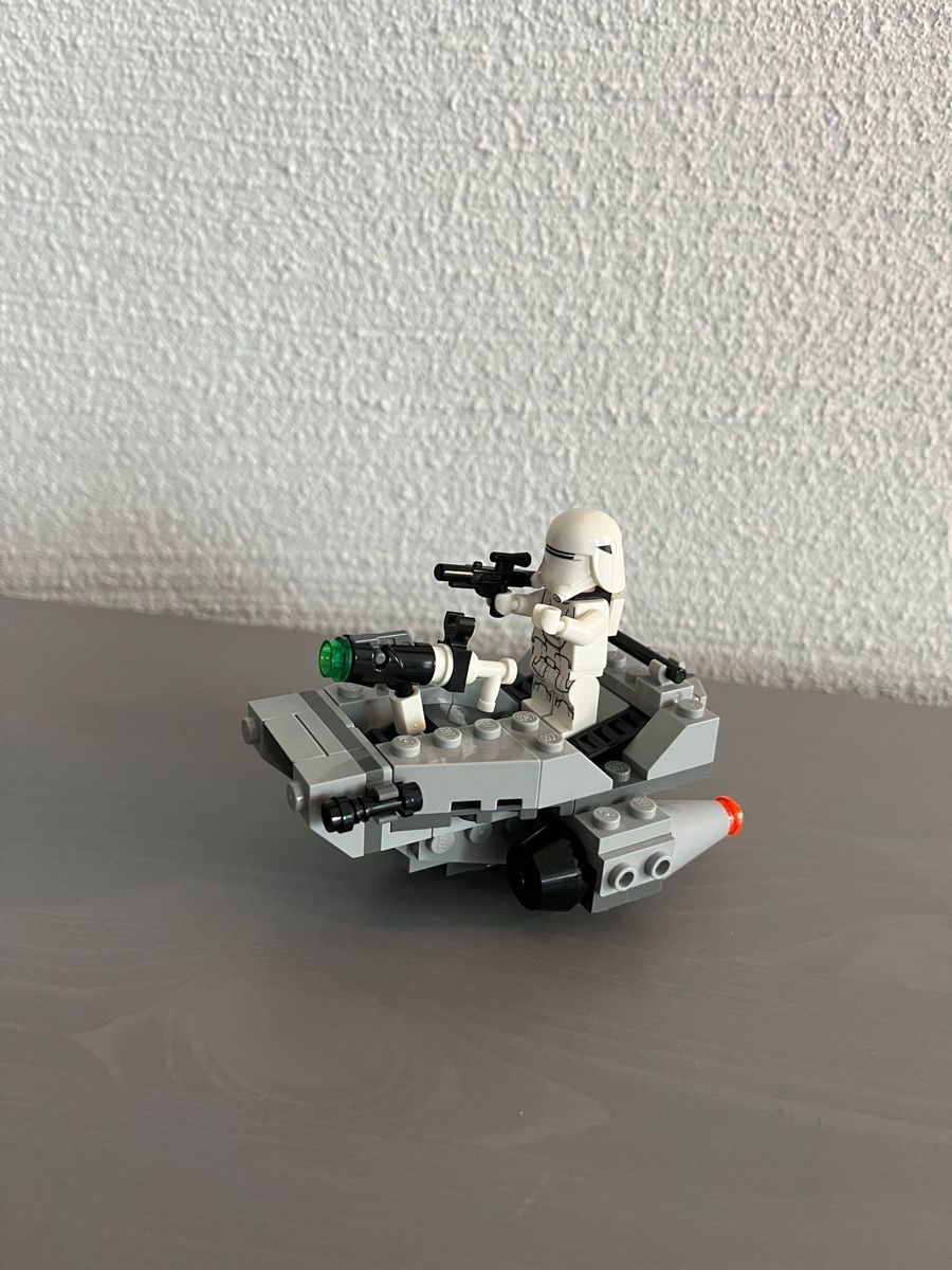Lego Kit di costruzioni: LEGO Star Wars 75126 Snowspeeder Microfighter, komplett – Usato da Zürich venduto da Superstar. 1