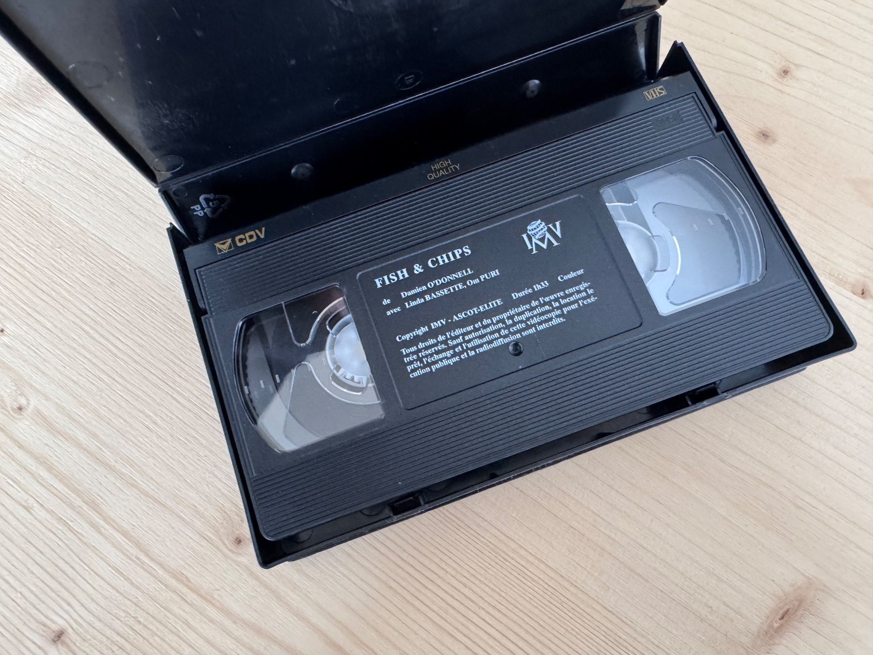 Toutes les VHS: VHS FR Fish and Chips – D'occasion à Neuchâtel par _Easy_to_Find_ 3
