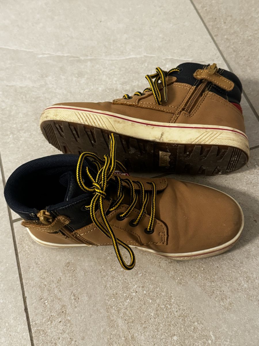 Levi's Chaussures garçon: Levis Boots, Junge, 31, braun – D'occasion à Wilen b. Wil par carpediem25 3