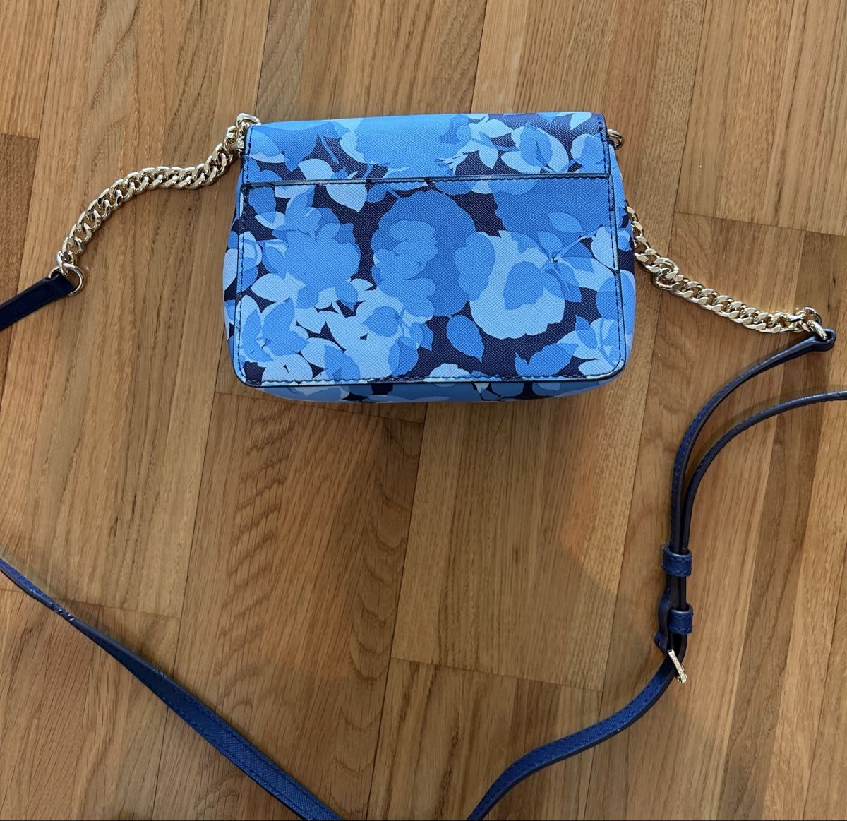 Michael Kors Borse da donna: Blue Floral Michael Kors Bag Chain Strap – Usato da brent venduto da fukusapes 3